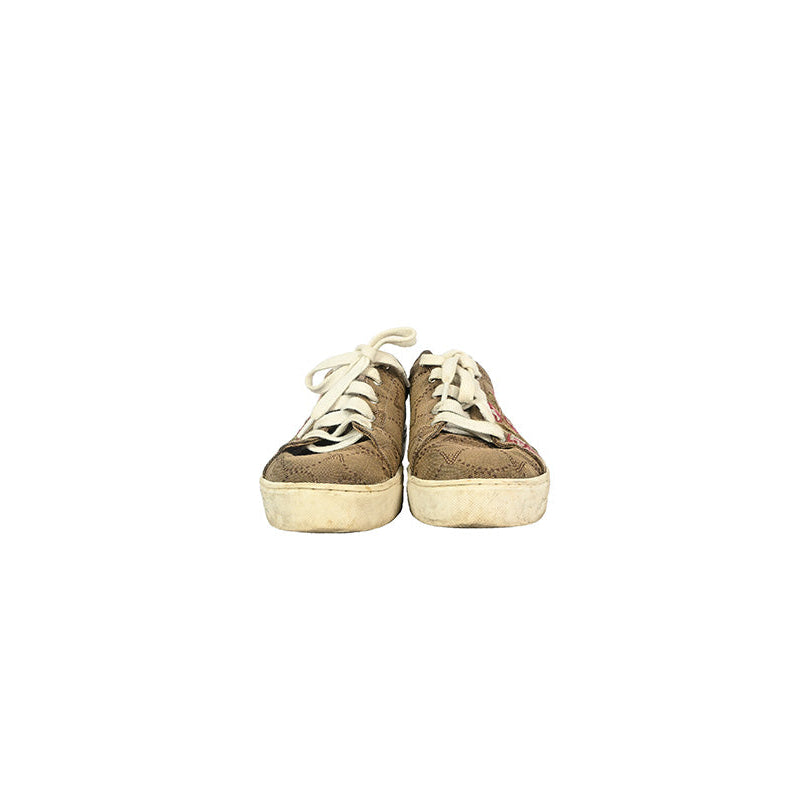 tenis bege com bordado floral