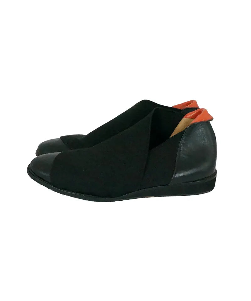 Sapato Preto com Elástico