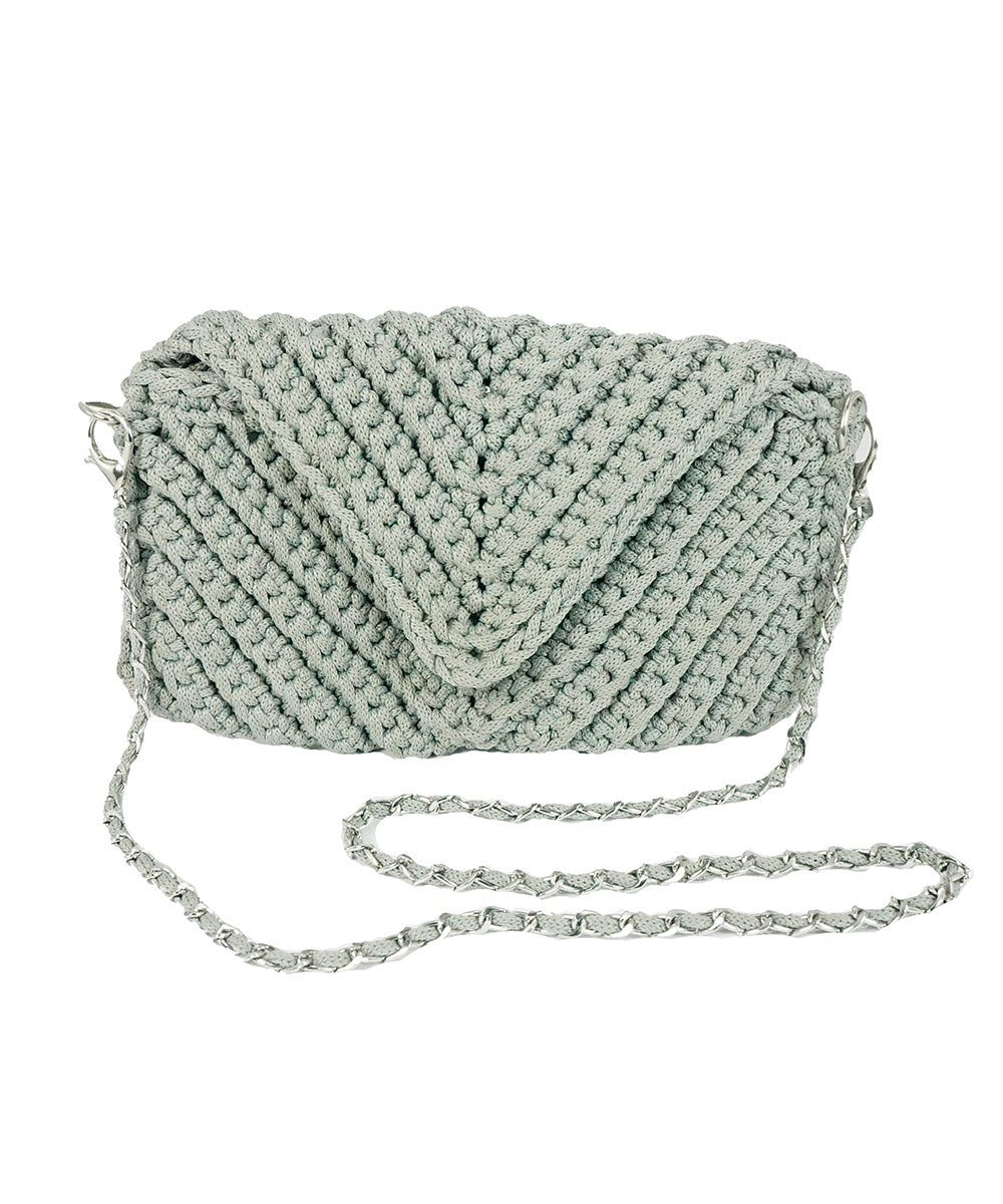 Bolsa Pequena de Crochê Azulada