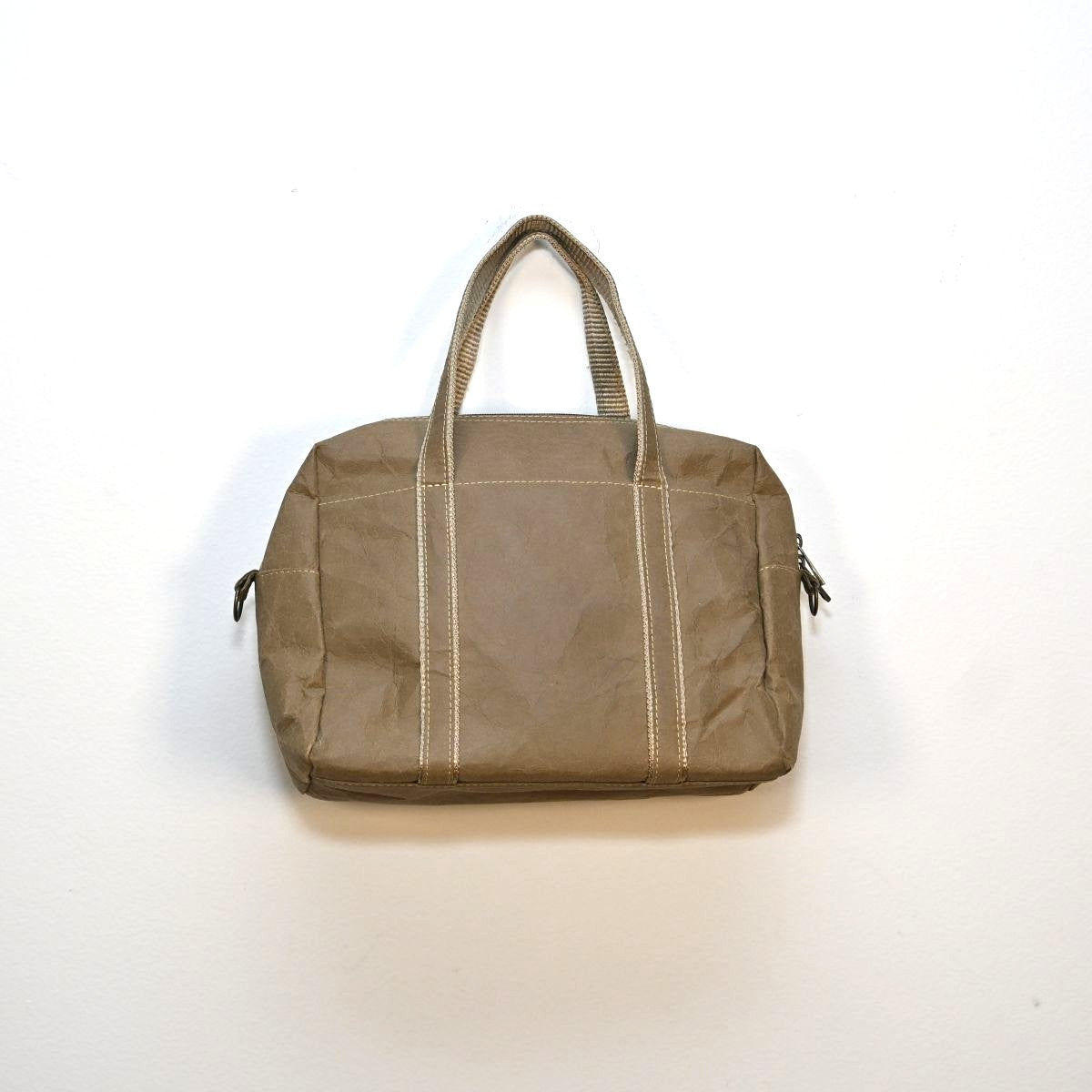 Bolsa tiracolo de papel
