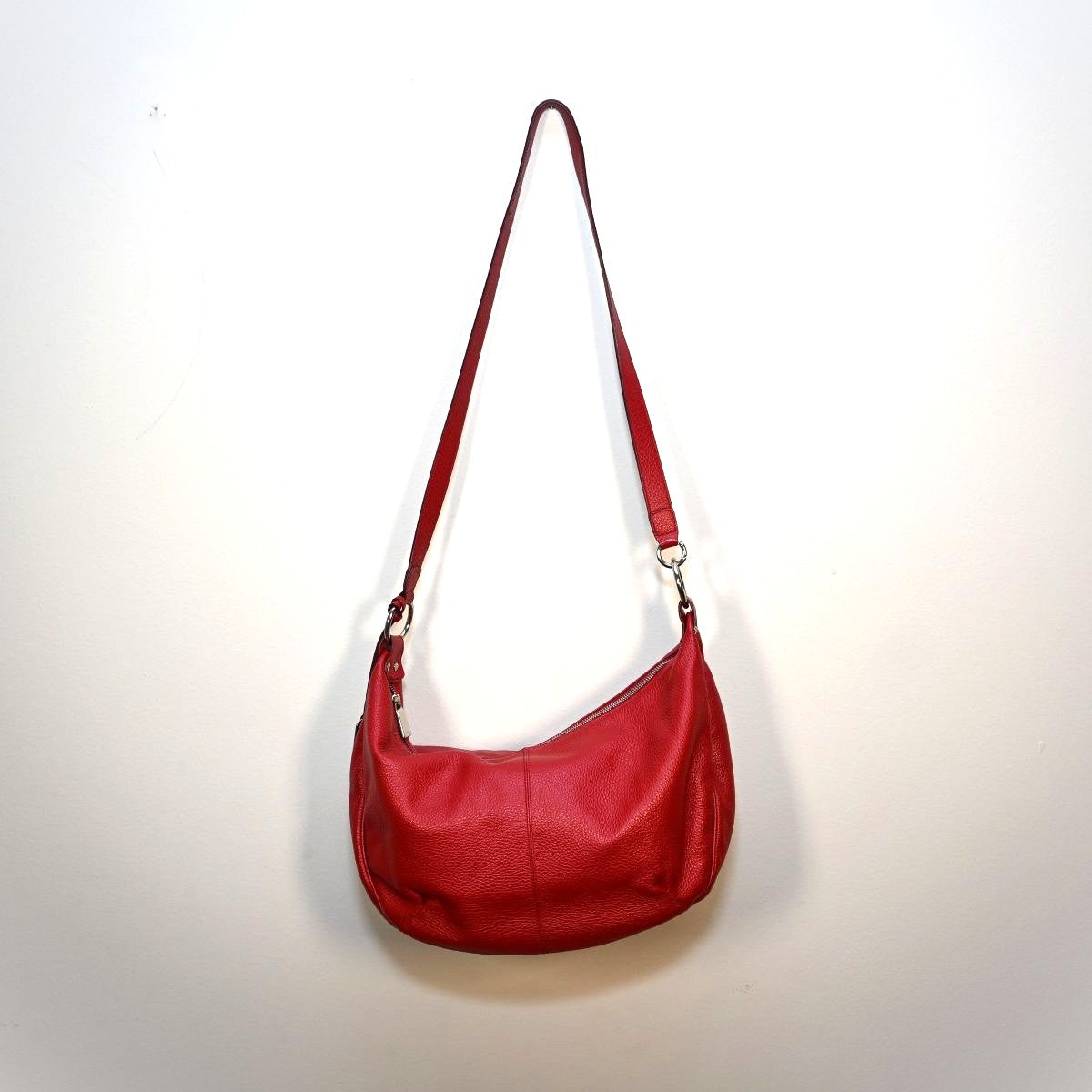 Bolsa de couro vermelho