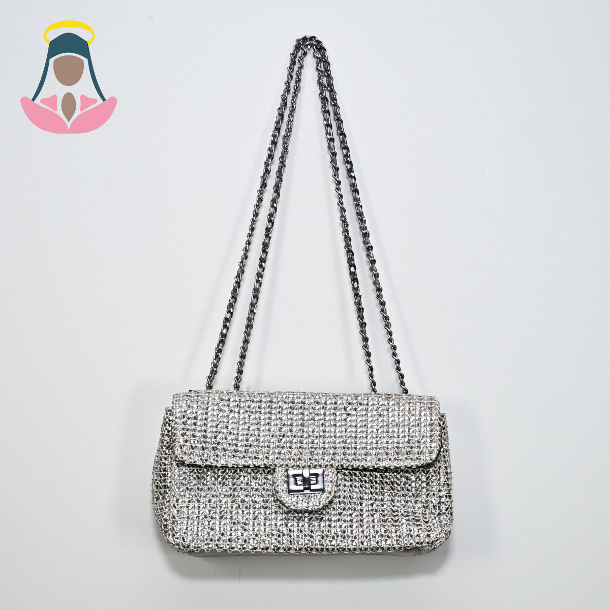 Bolsa média prateada