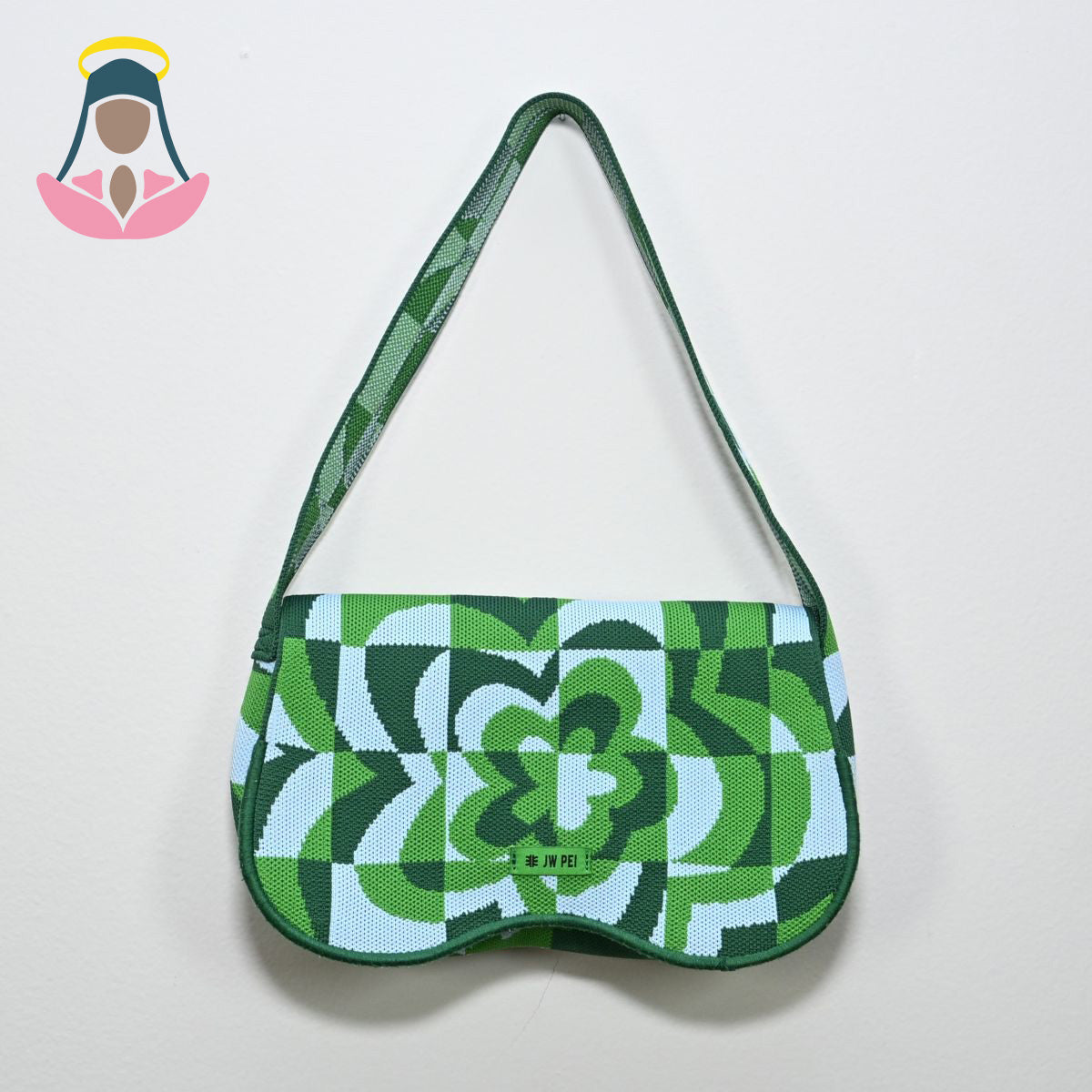 Bolsa com flor em tons de verde
