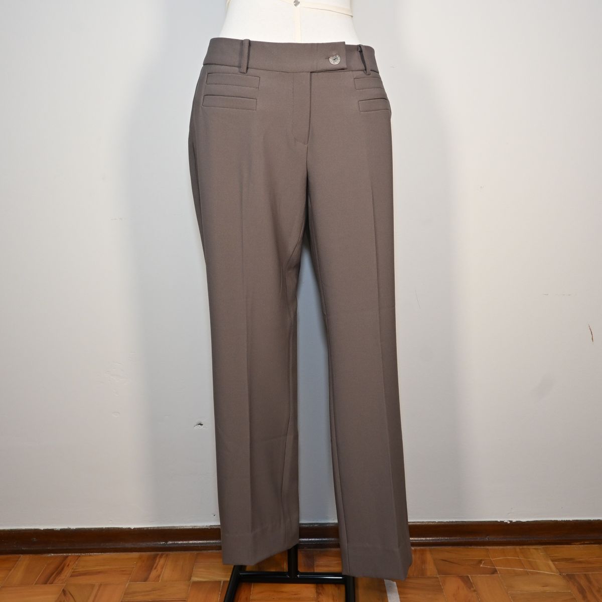 Calça de alfaiataria bege