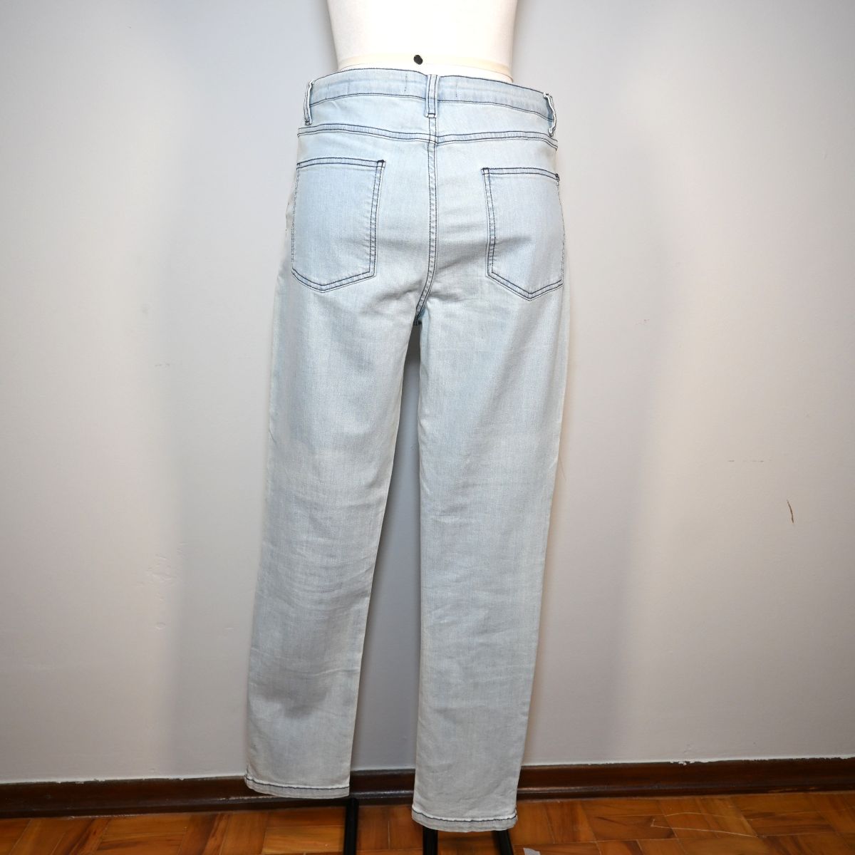 Calça jeans clara