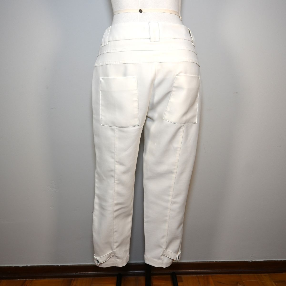 Calça de alfaiataria branca