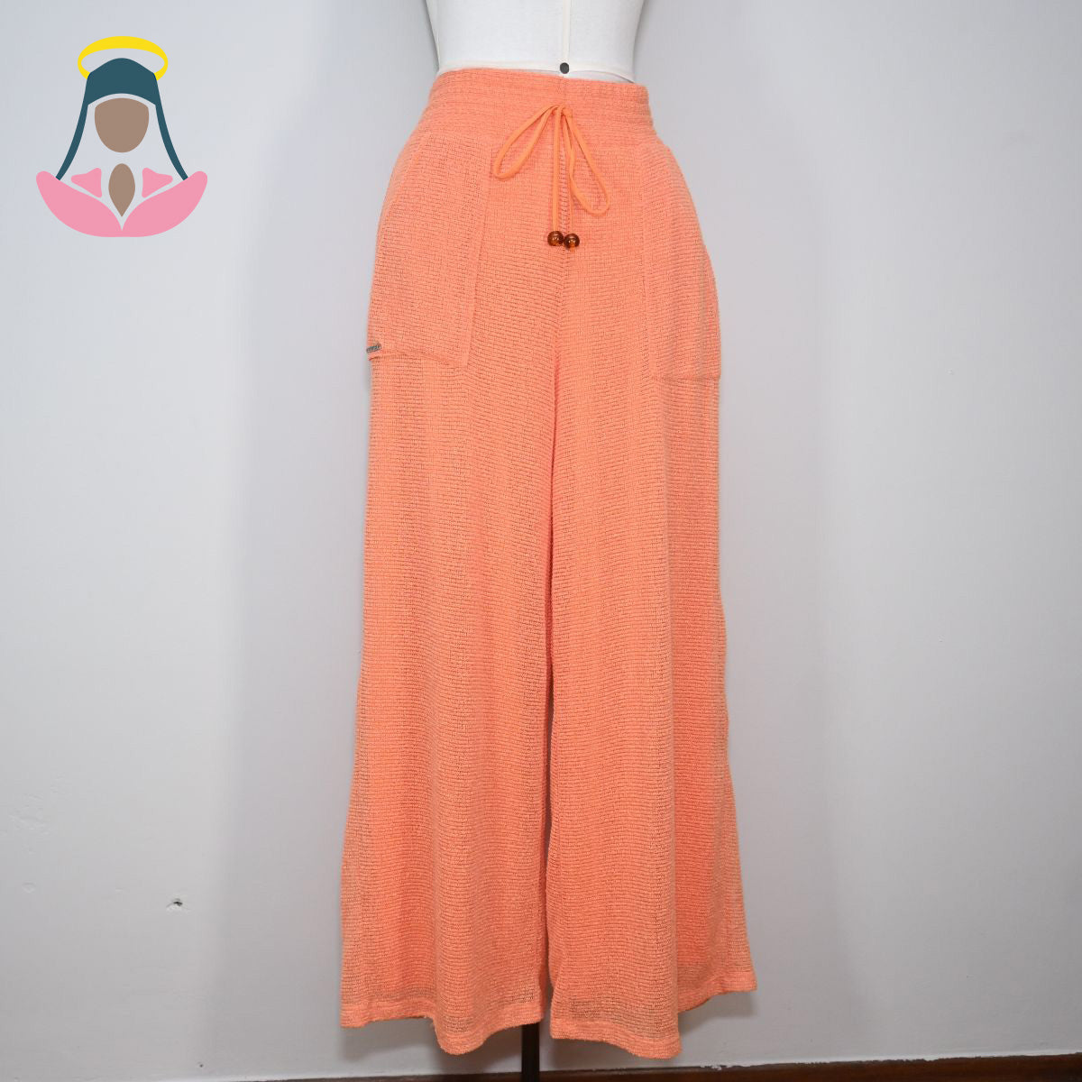 Calça laranja atoalhada