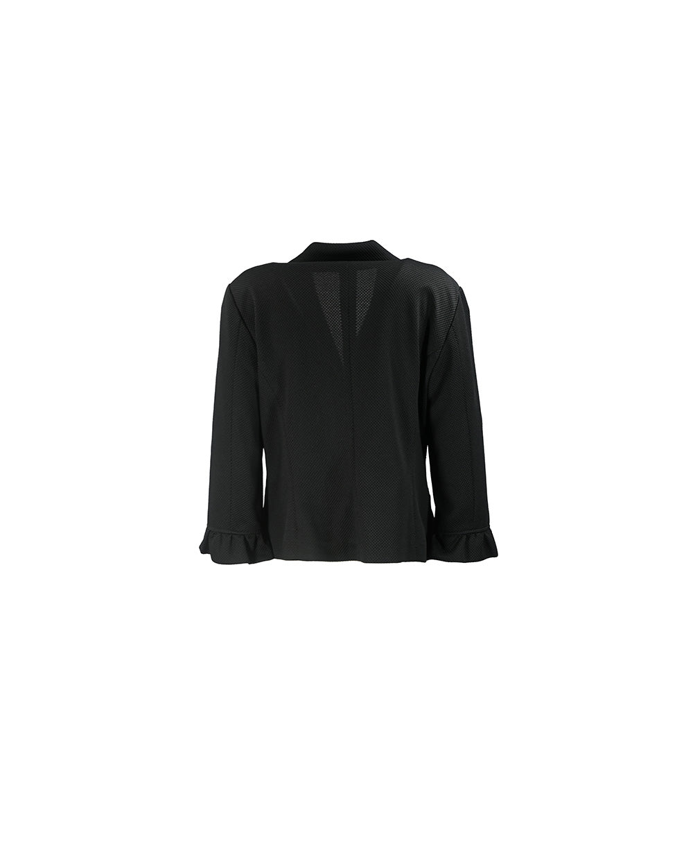 Blazer preto com babado nas mangas