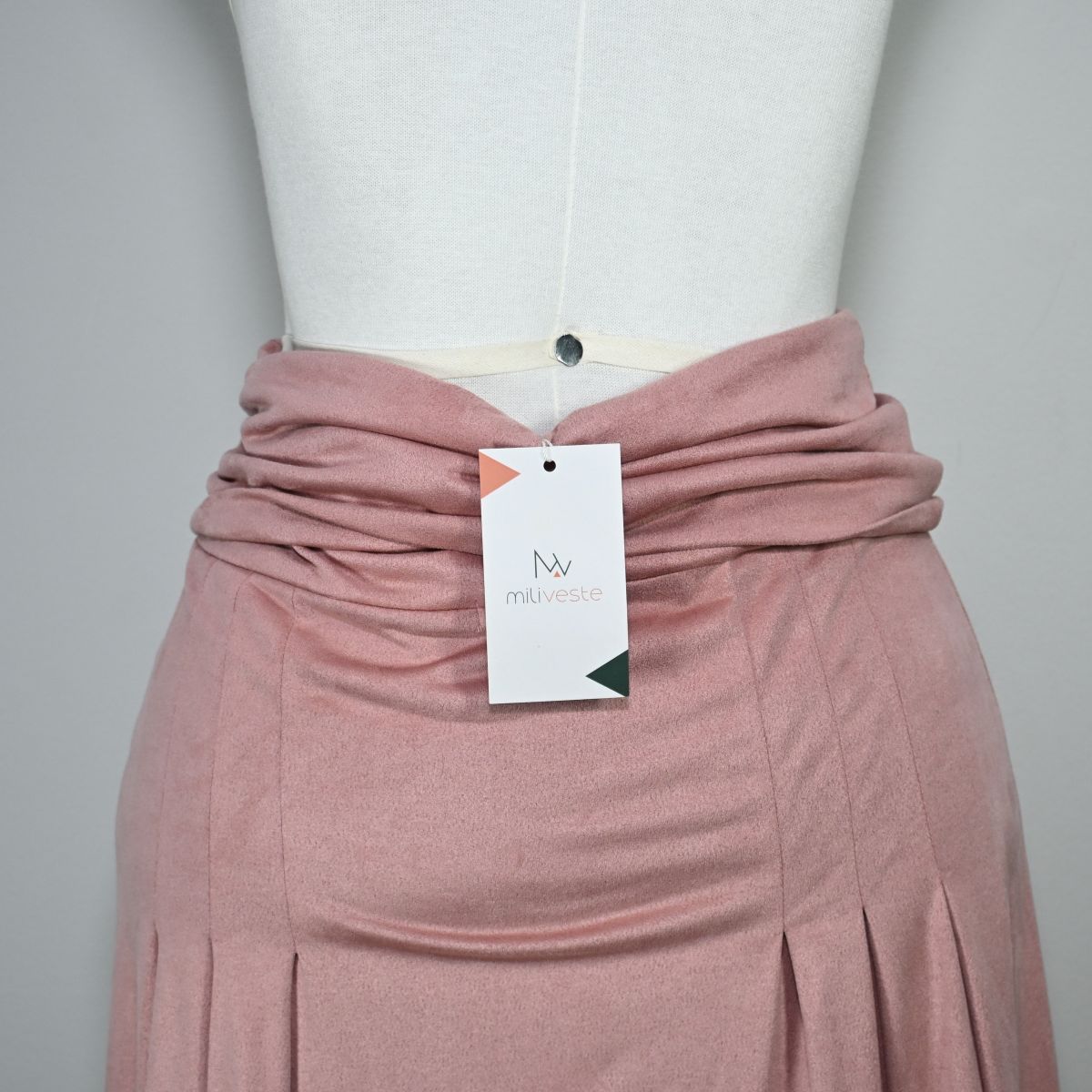 Saia Longa de sued rosa