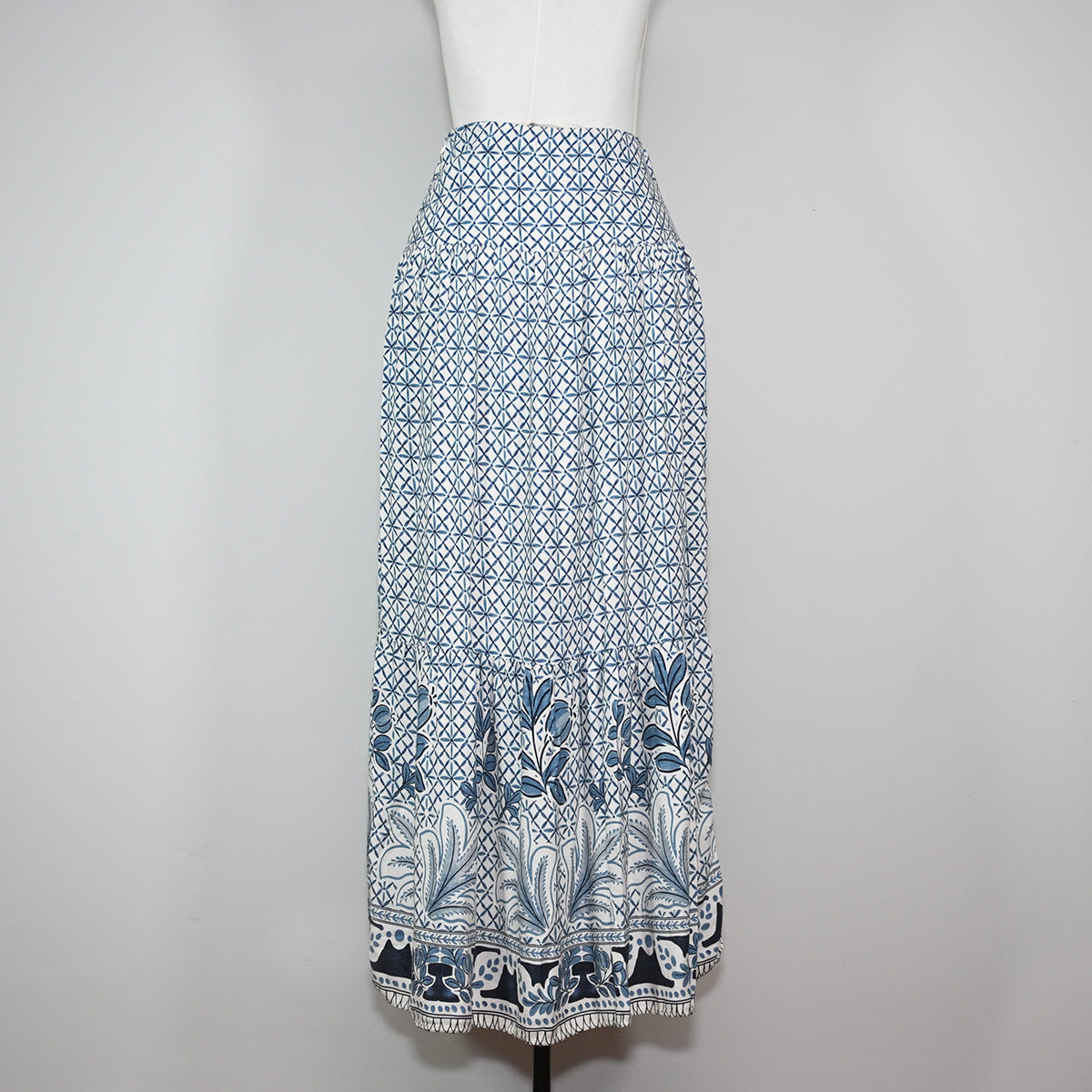 Saia longa azul estampada floral