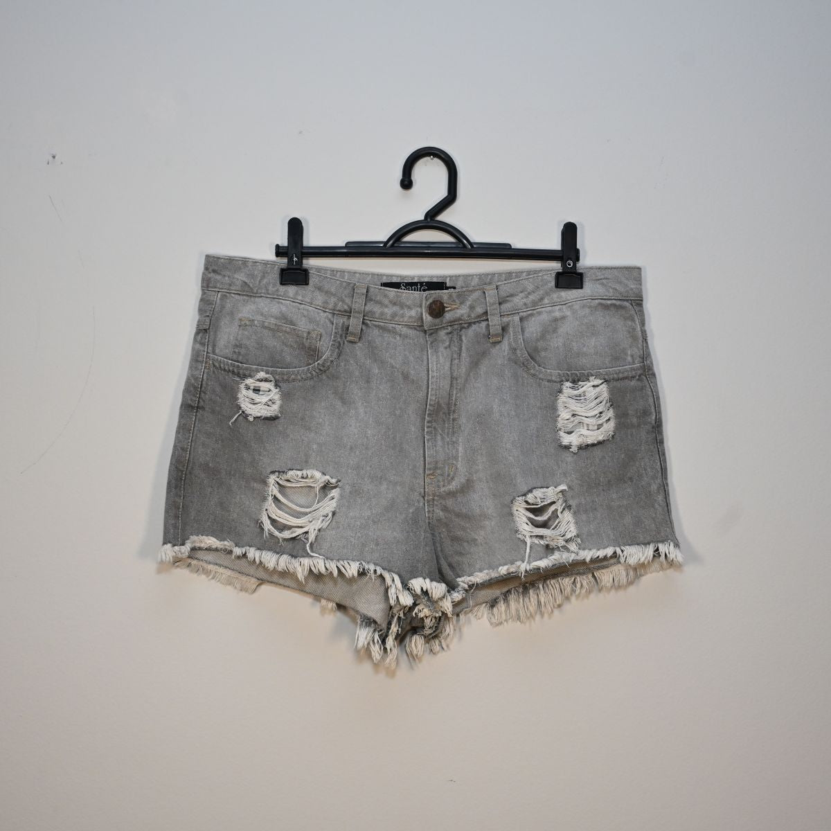 Shorts jeans preto destroid