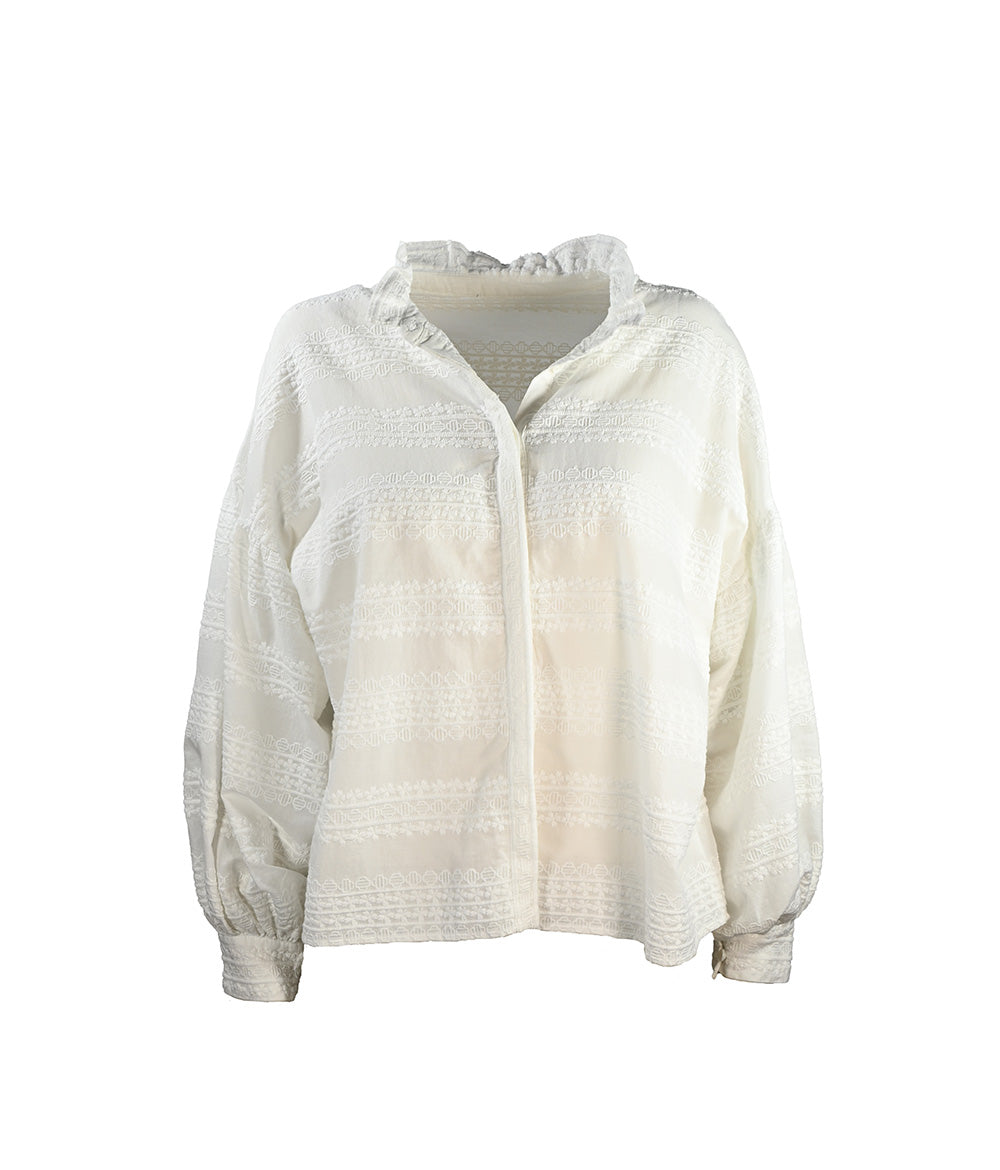 Blusa branca com textura floral