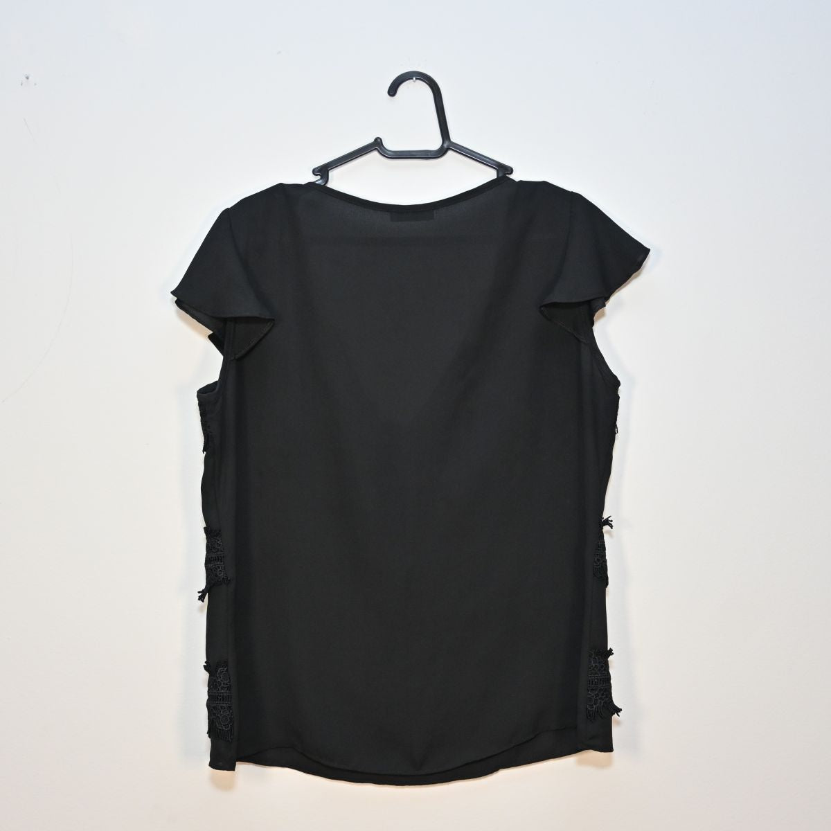 Blusa preta com renda