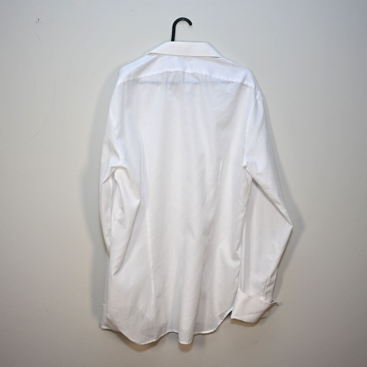 Camisa branca clássica