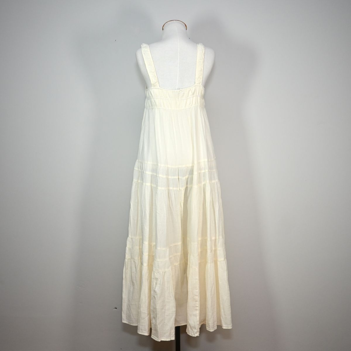 Vestido longo branco regata
