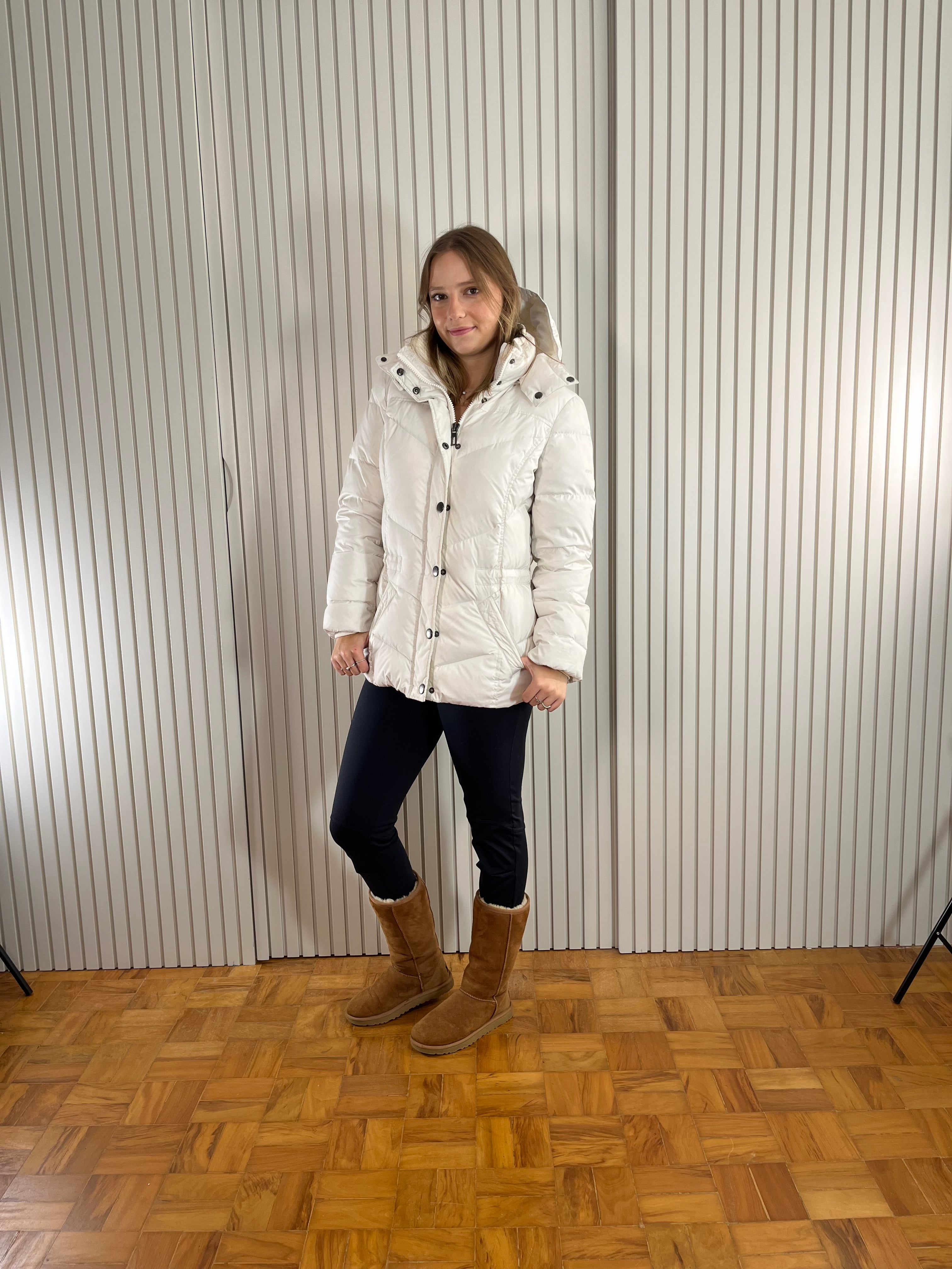 Bota Ugg Marrom forrada de lã