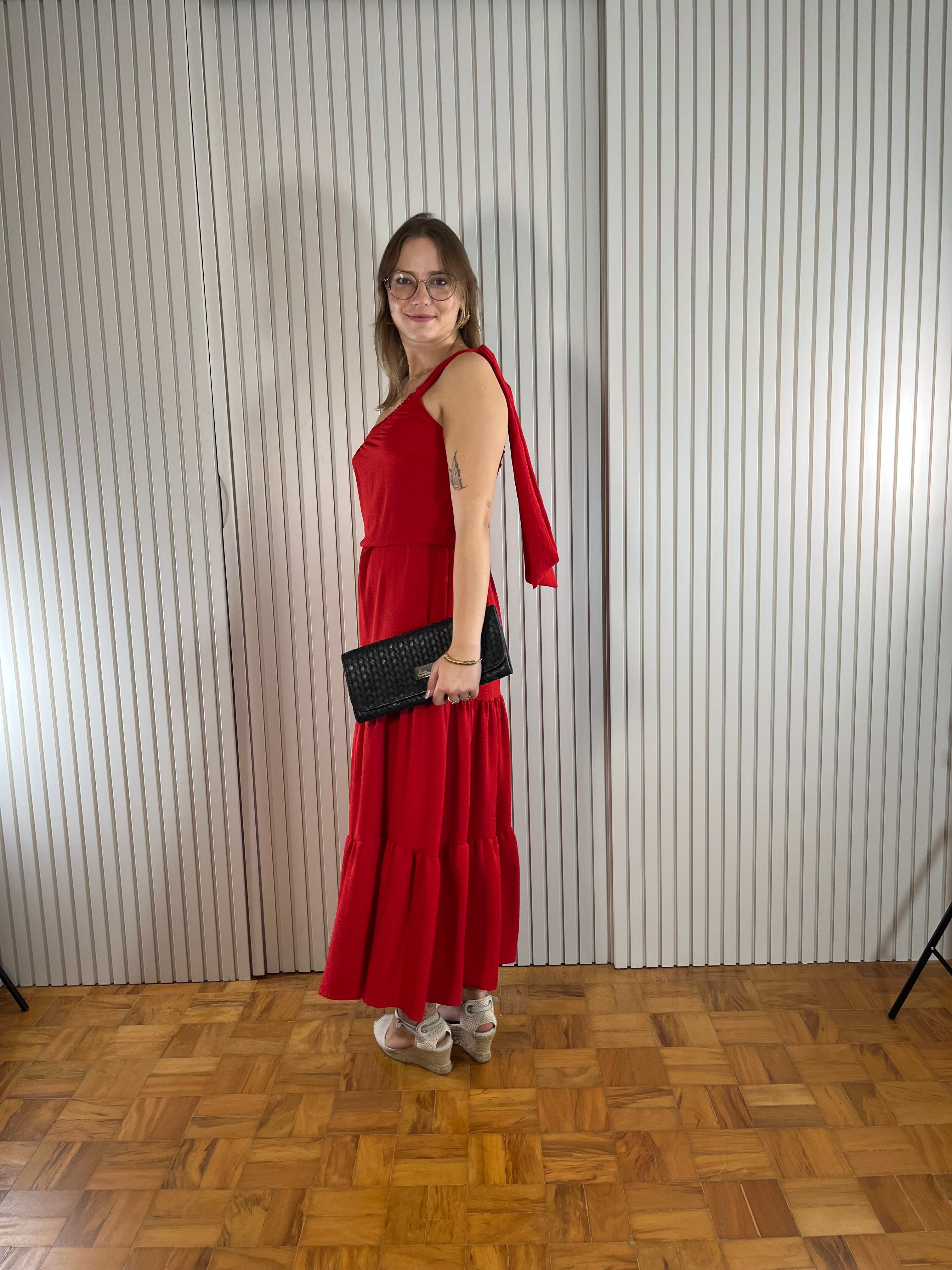 Vestido Longo Vermelho de um Ombro Só