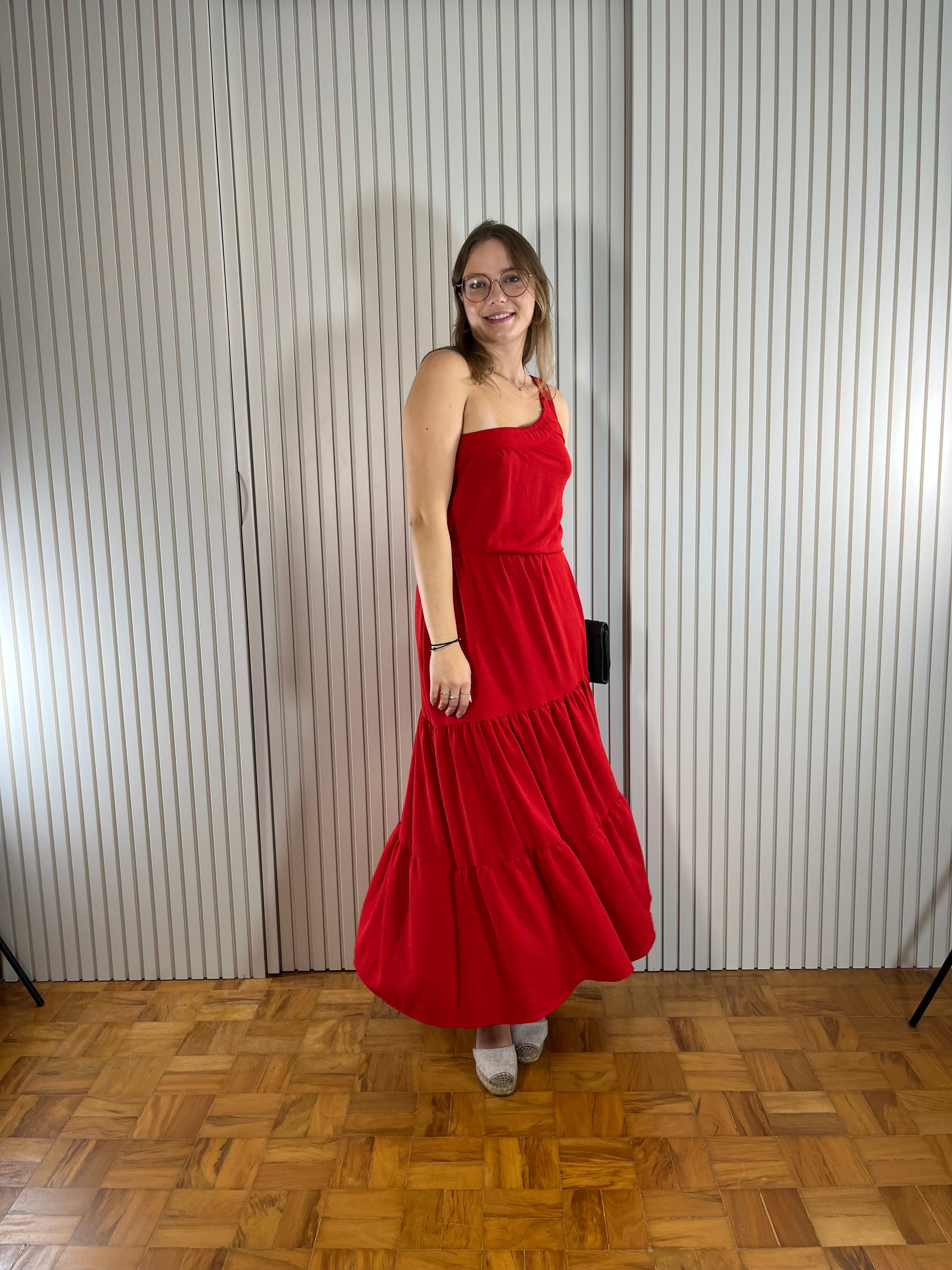 Vestido Longo Vermelho de um Ombro Só