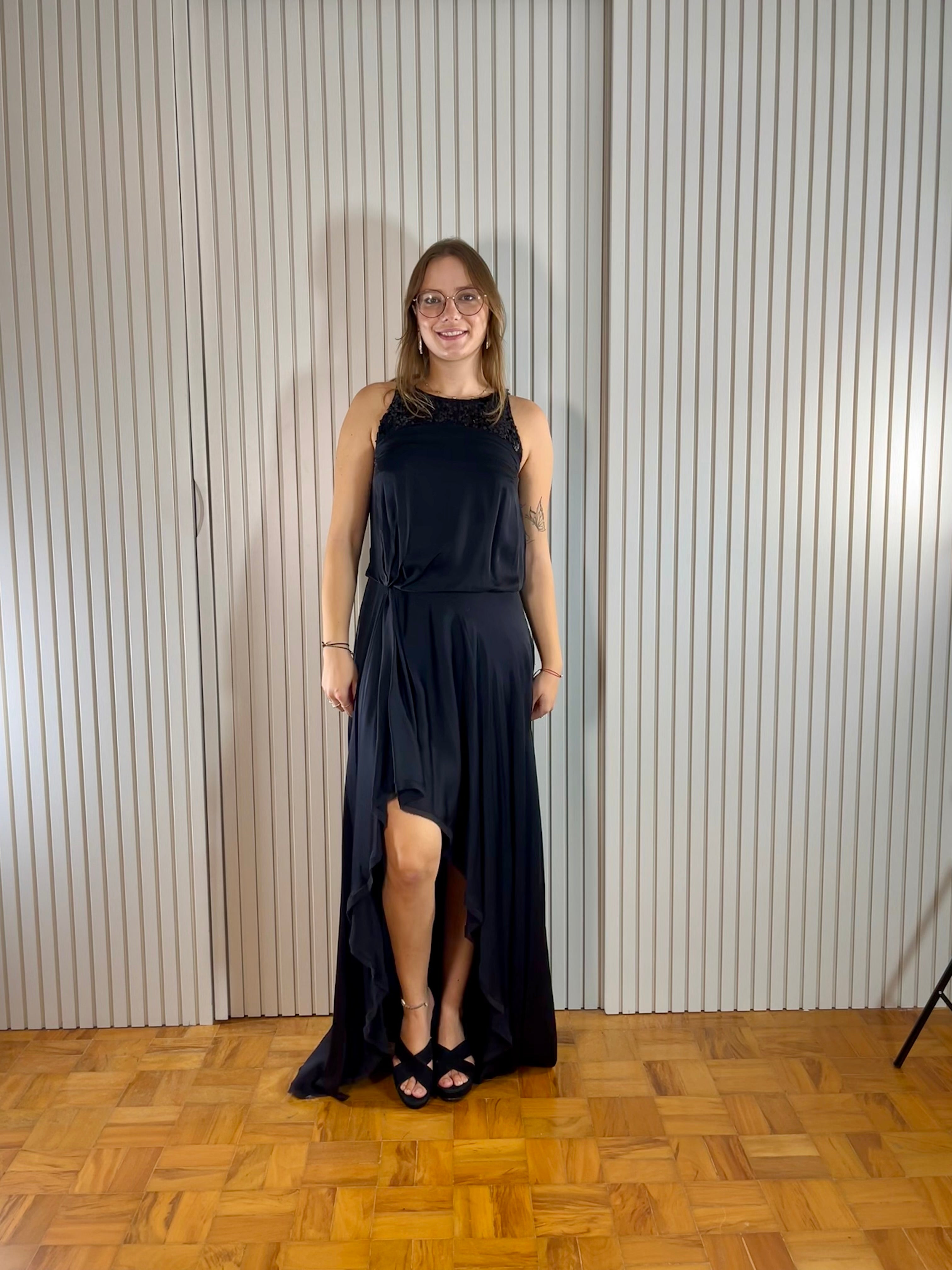 Vestido de Festa Preto Mullet