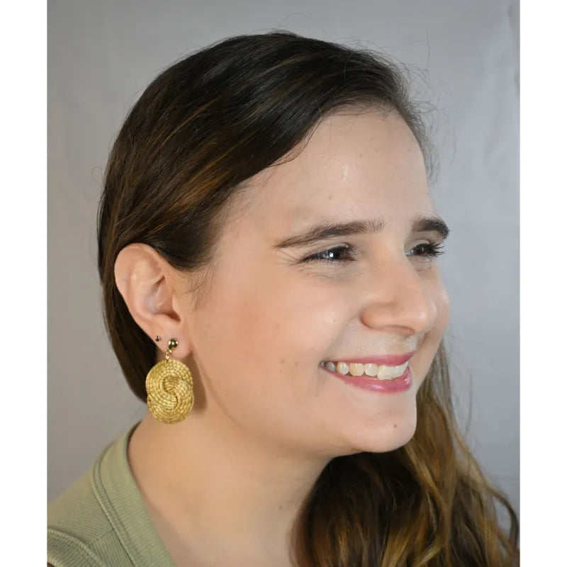 Brincos de Capim Dourado