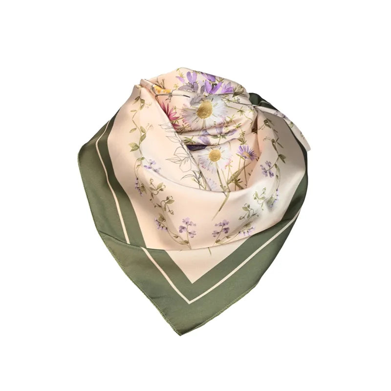Lenço floral branco e verde