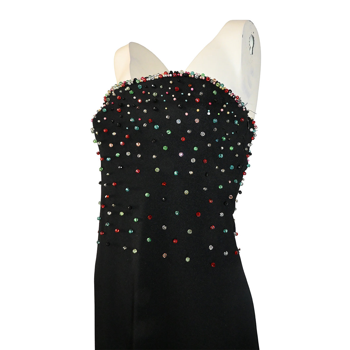 Vestido preto com pedraria colorida