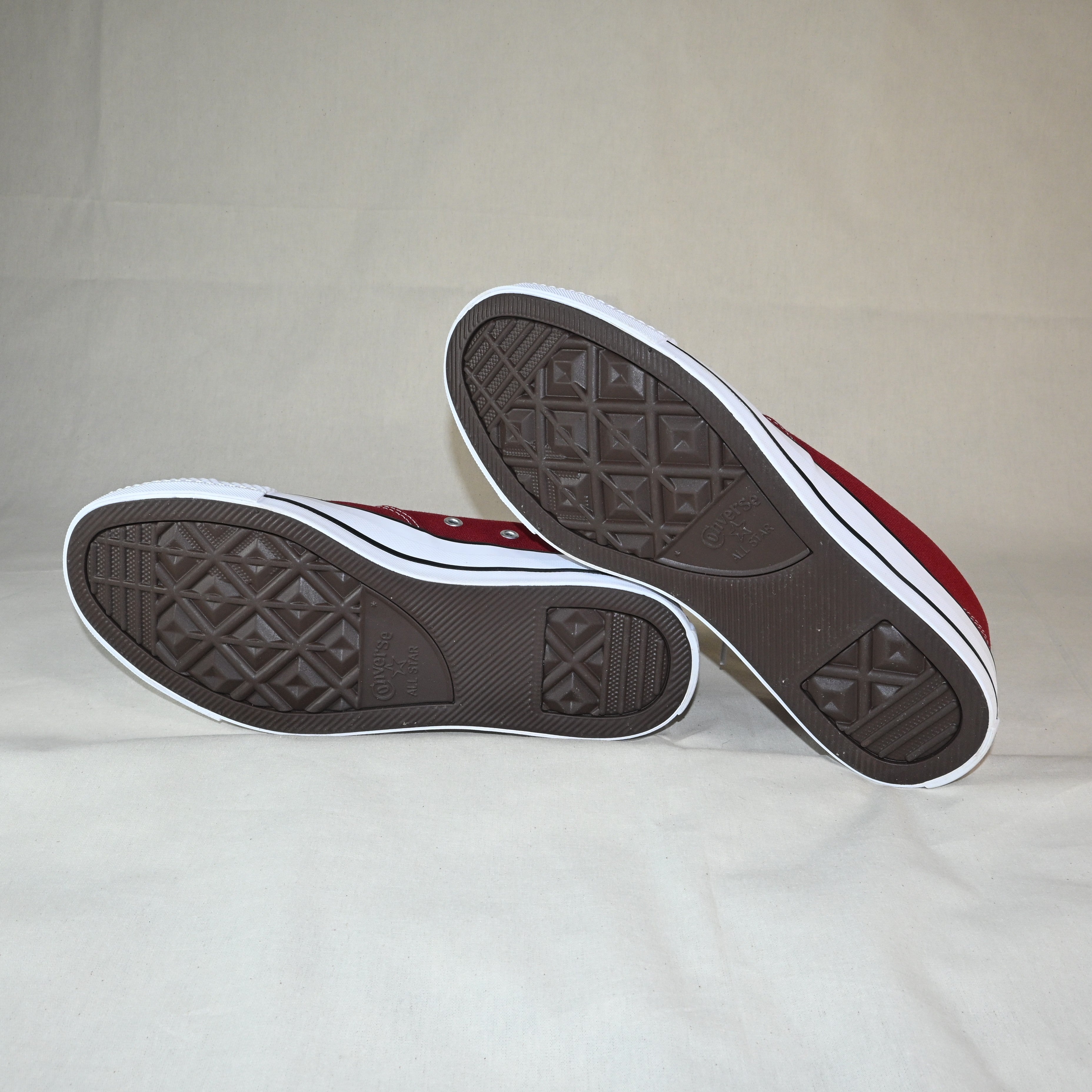 Tênis vermelho All Star