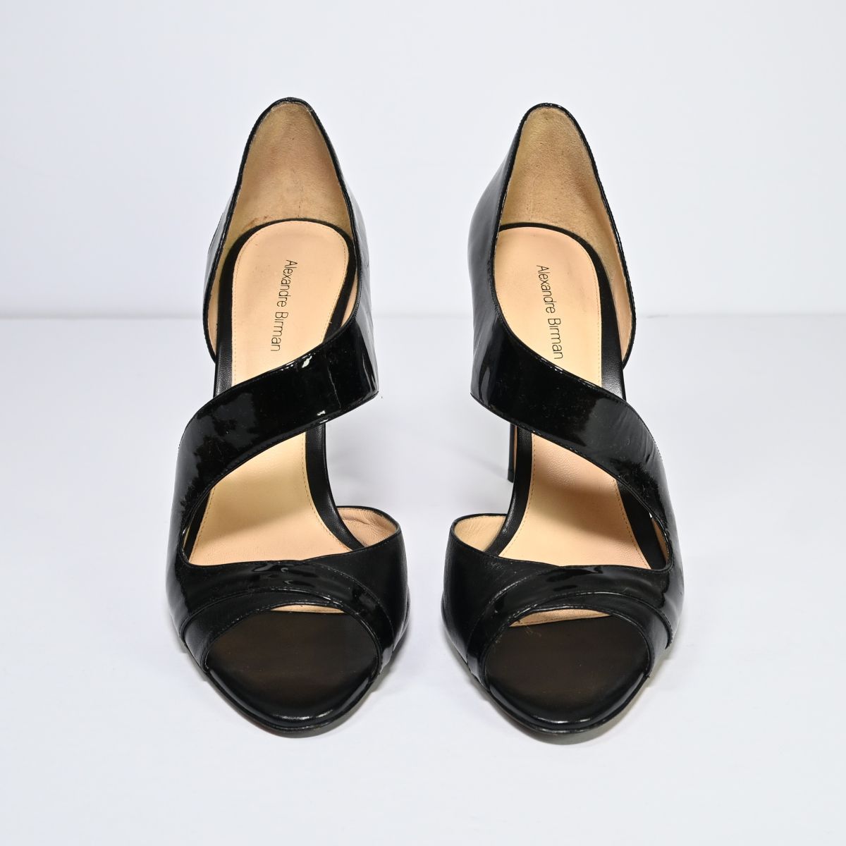 Sapato de salto alto preto