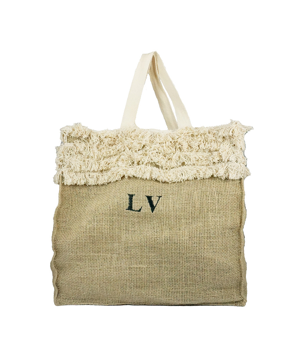 Bolsa de palha com monograma