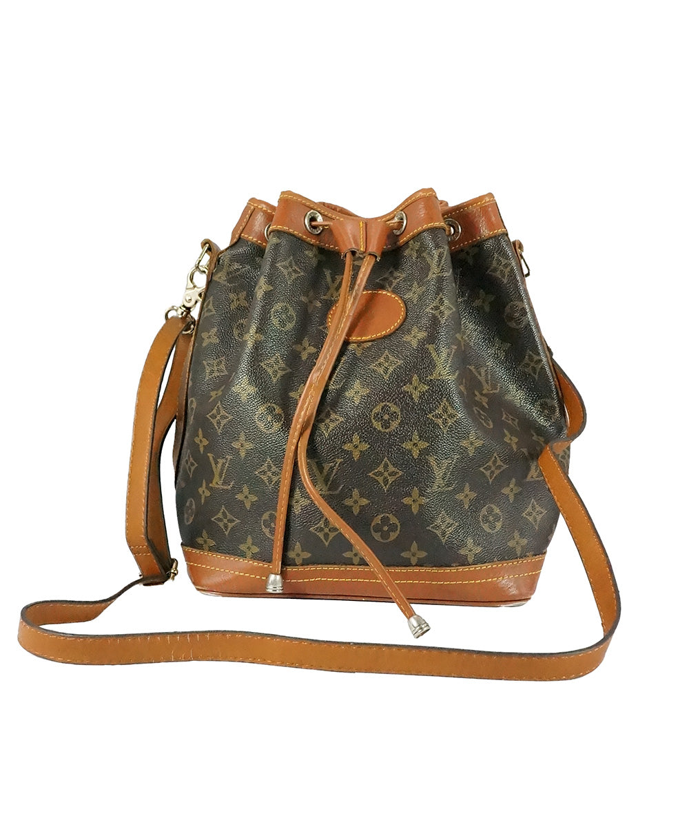 Bolsa Média Marrom com Monograma