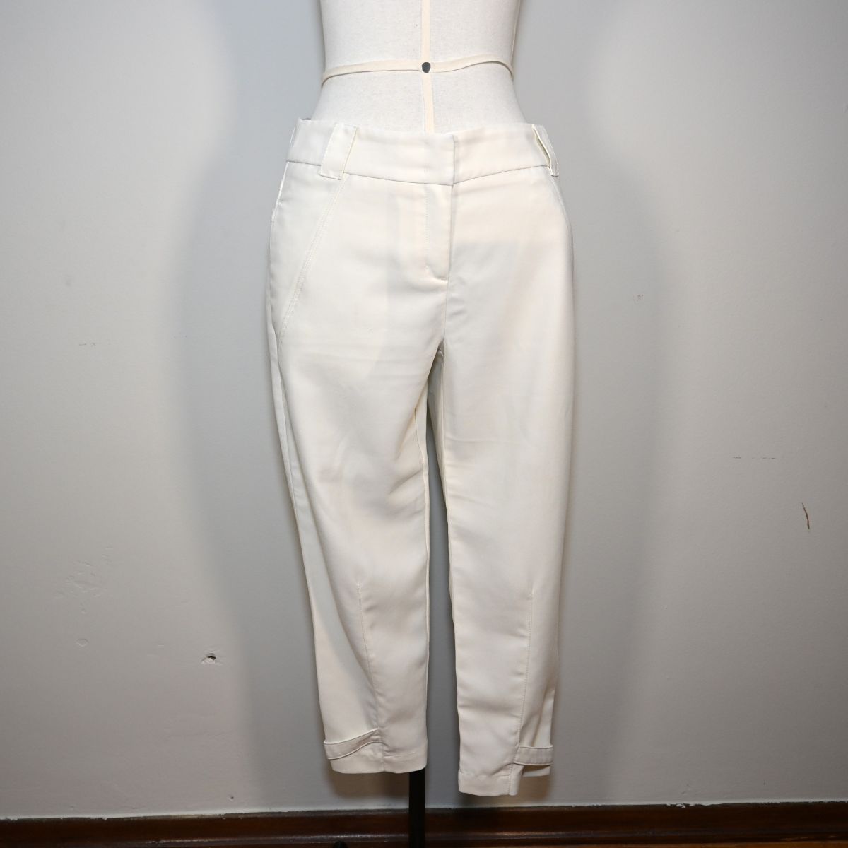 Calça de alfaiataria branca