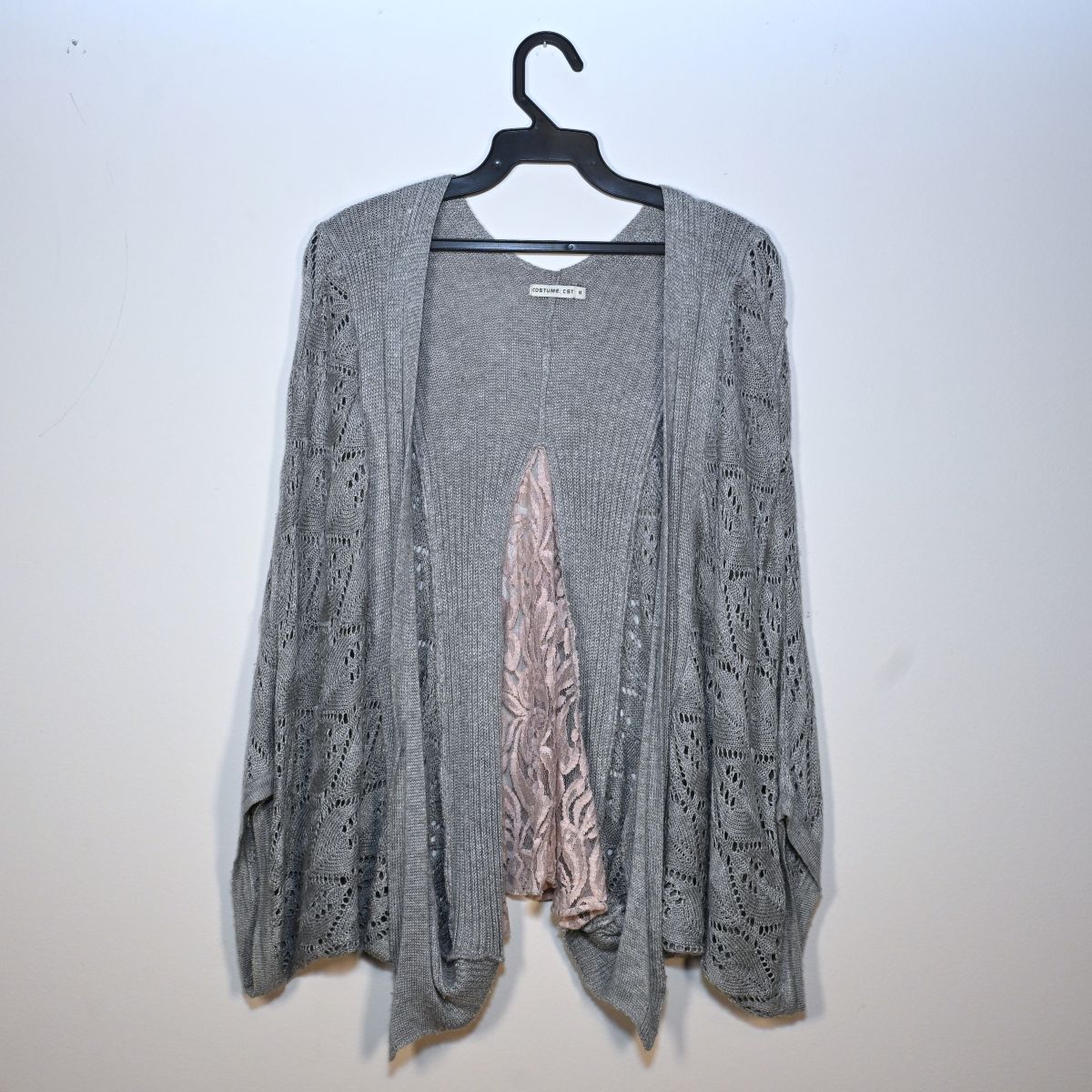 Kimono cinza com renda