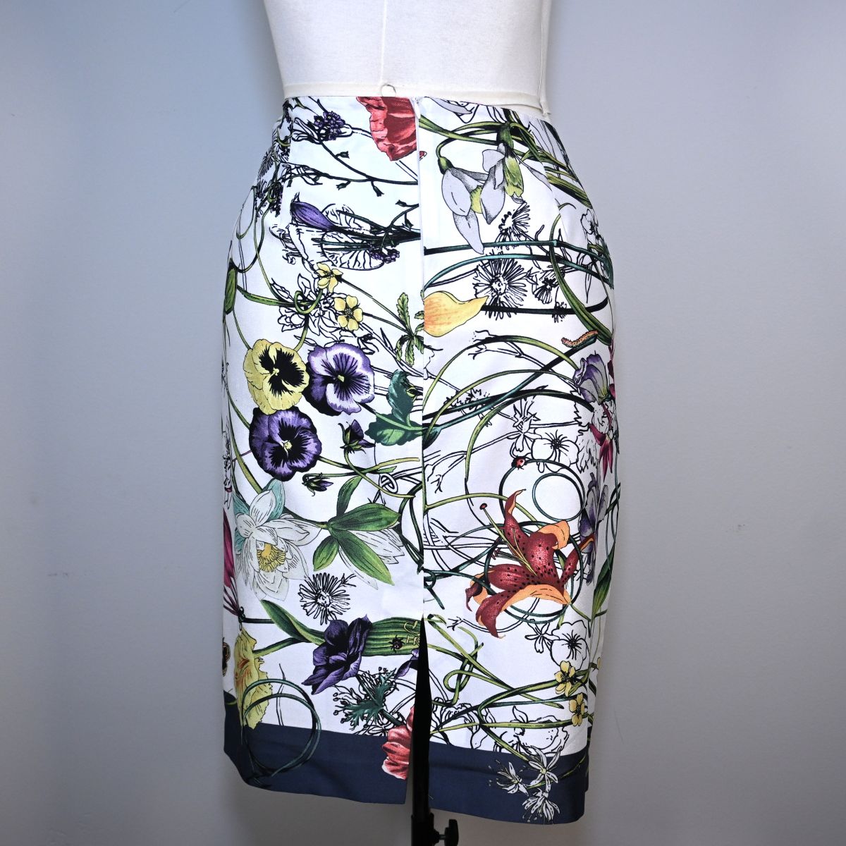 Saia lápis floral
