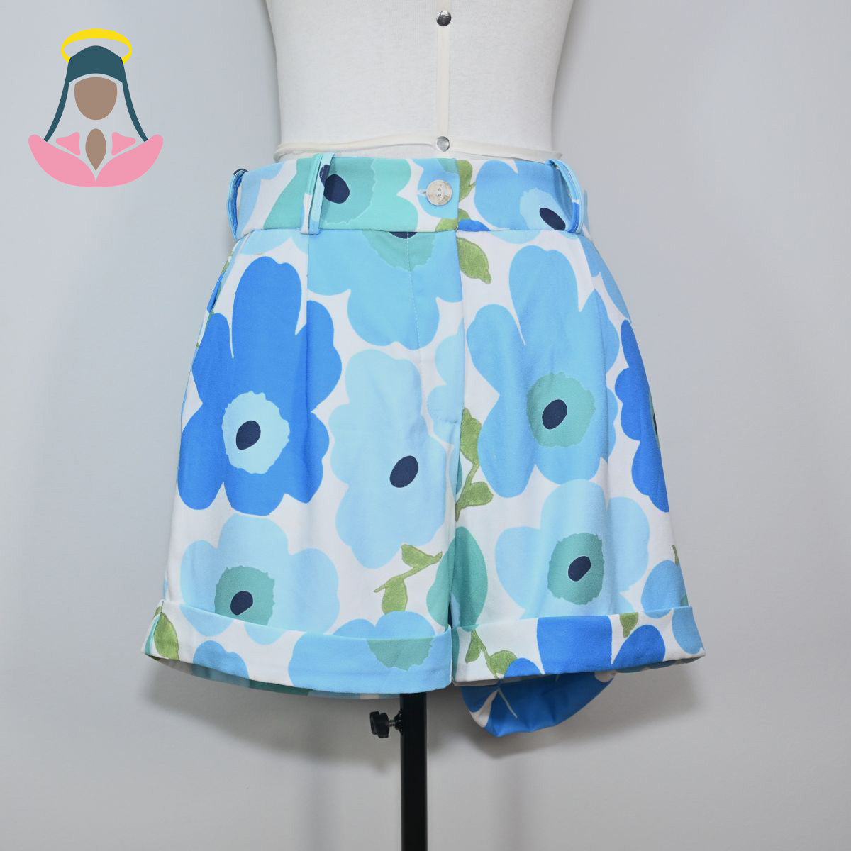 Shorts floral azul