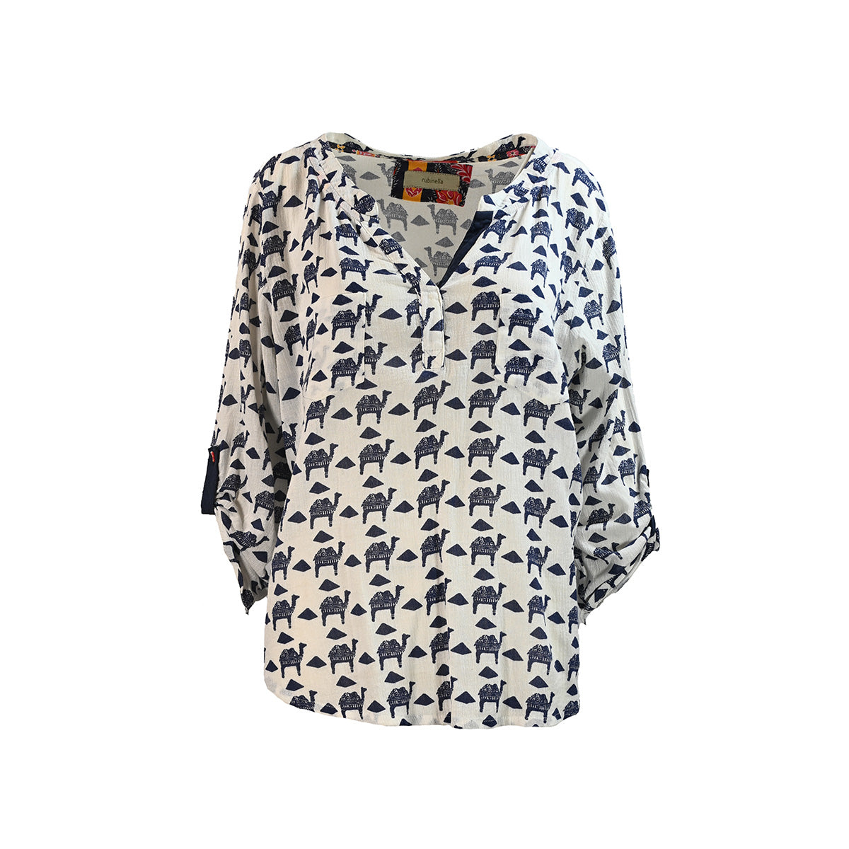 Blusa com estampa de camelos