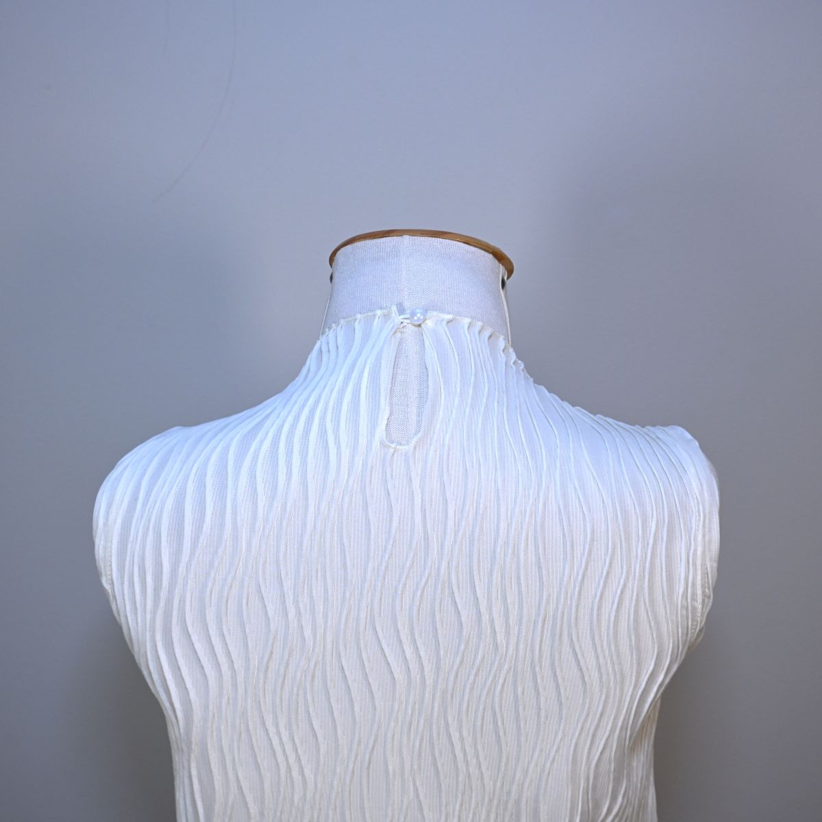 Blusa branca texturizada