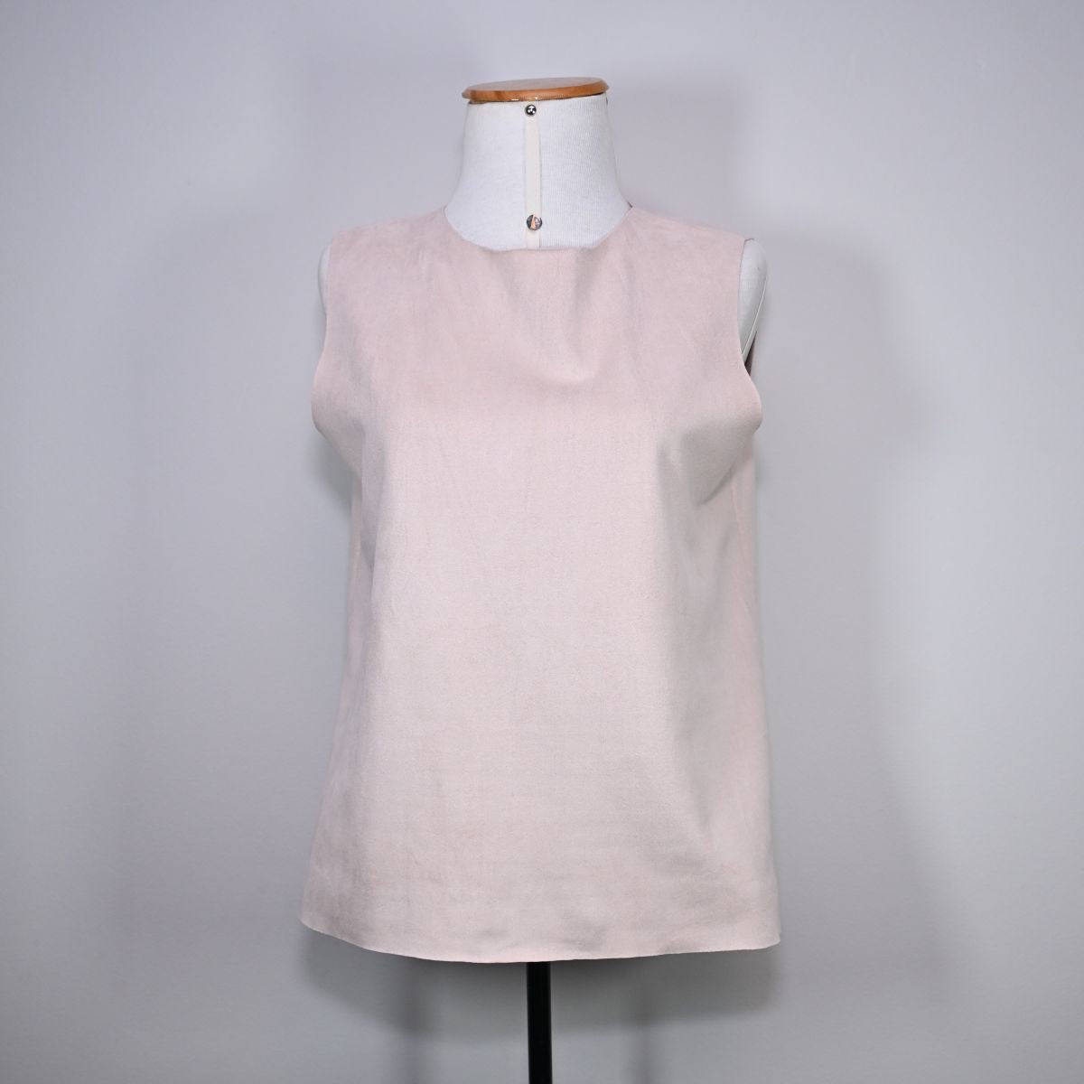 Regata de sued nude