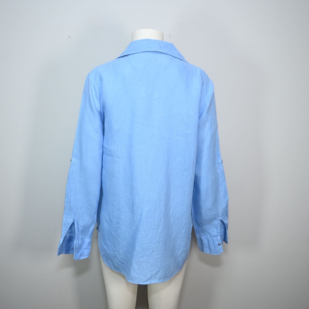 Camisa de linho azul claro