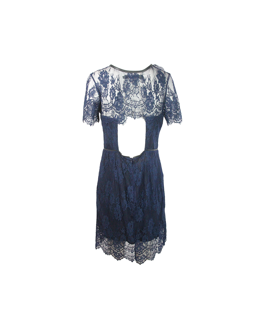 Vestido azul marinho de renda