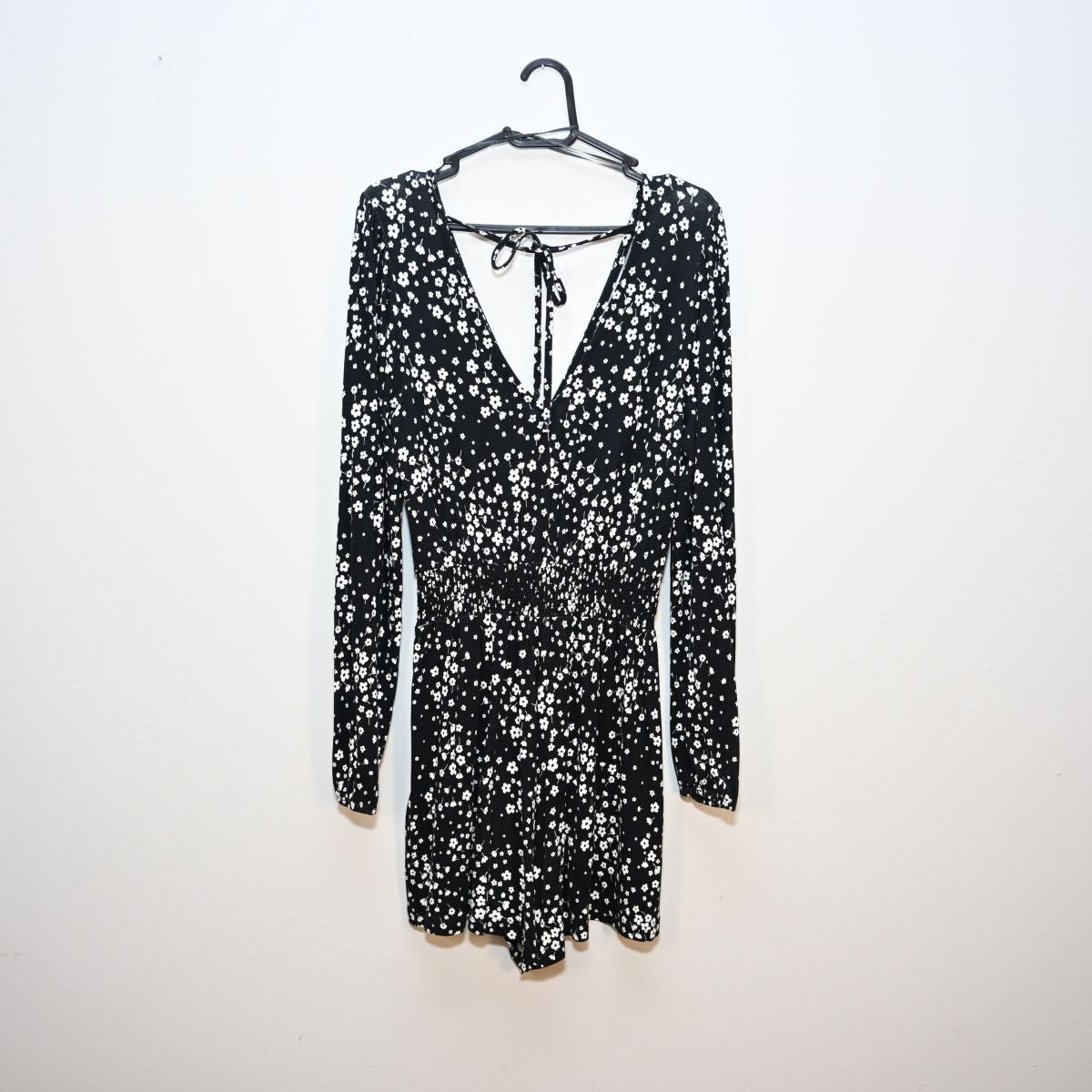 Macaquino floral preto