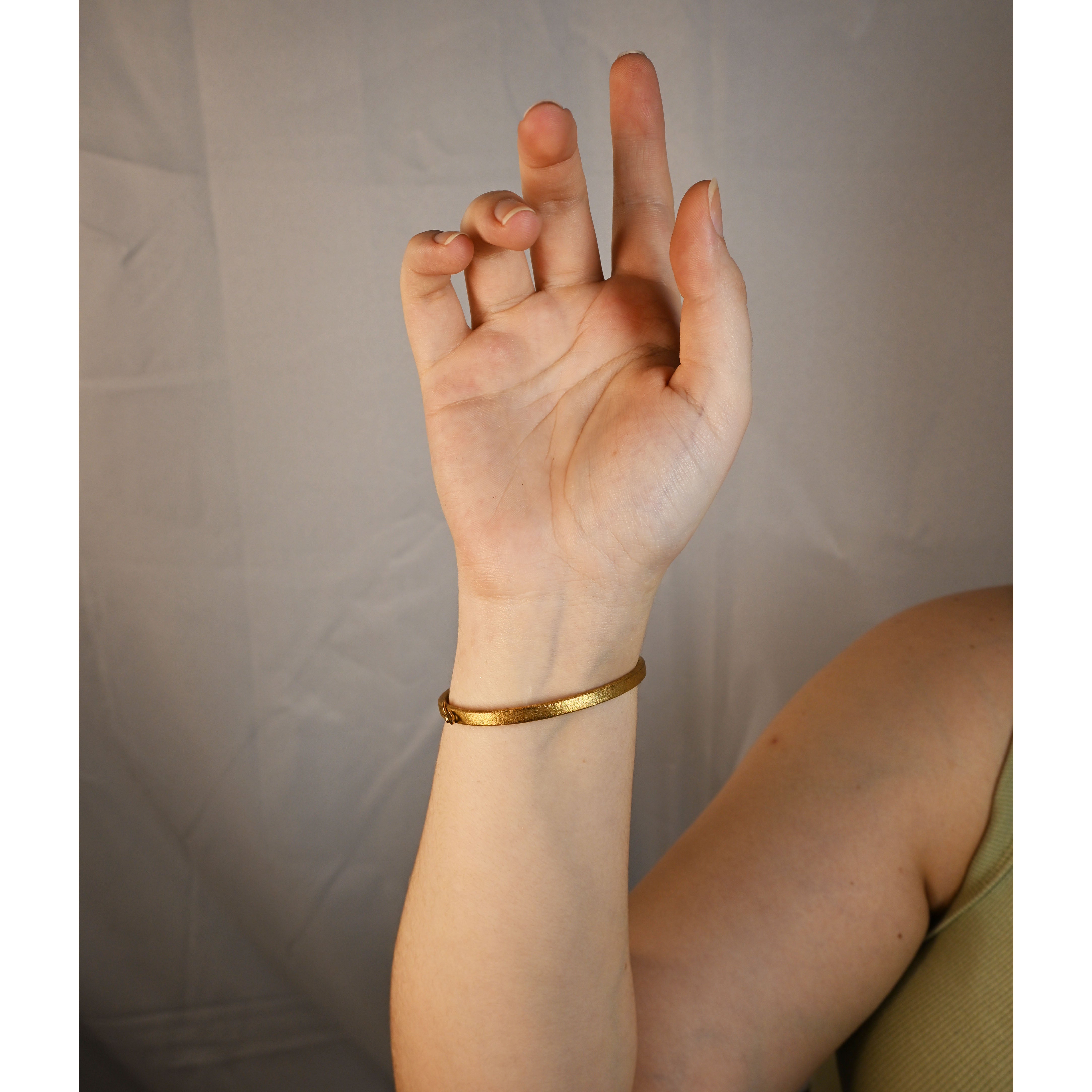 Pulseira dourada