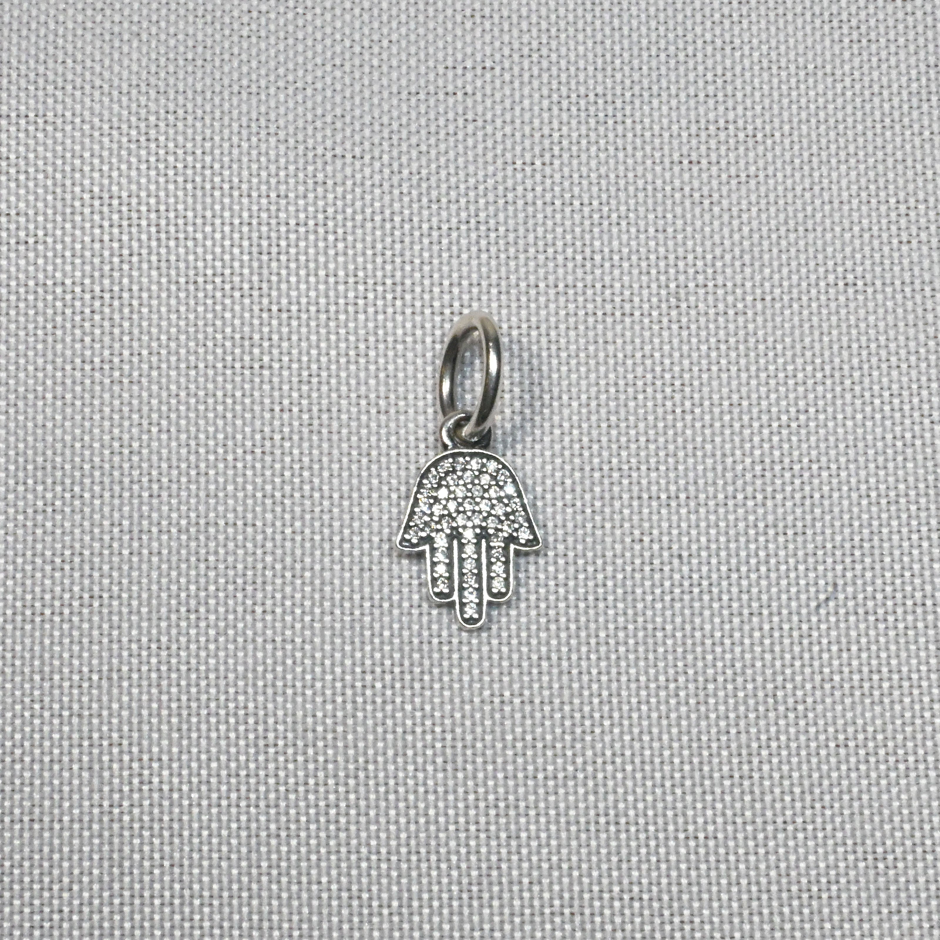 Charm de Hamsá