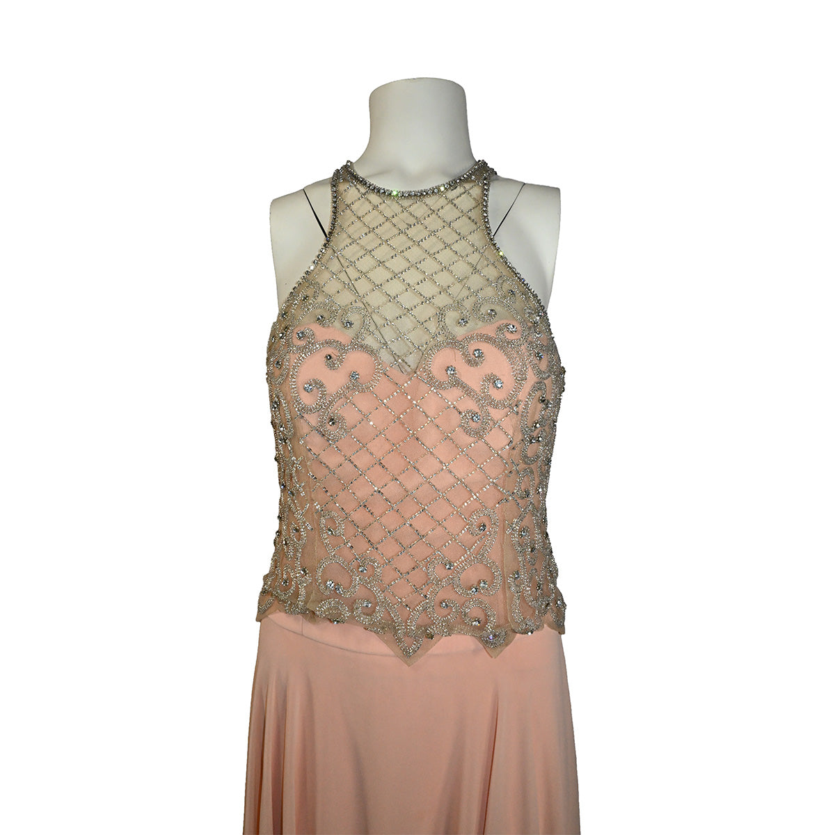 Vestido rosa claro com pedraria